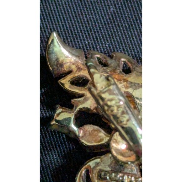 Vintage Coro Gold-Tone Clip-On Earrings With Purple Rhinestones Floral Design - Picture 7 of 7